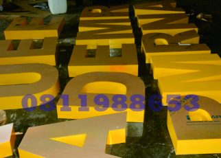 huruf timbul akrilik custom