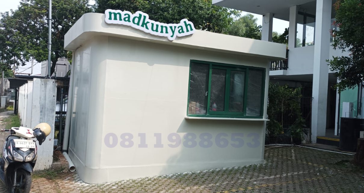 Huruf Timbul Akrilik Custom Berkualitas | Jasa Profesional Jasa pembuatan huruf timbul akrilik outdoor berkualitas untuk branding toko dan kantor.